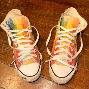 Men’s 7 Women’s 9 Pride Rainbow Converse